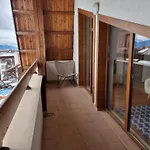 Belvedere Private 1-bedroom With Balcony *
