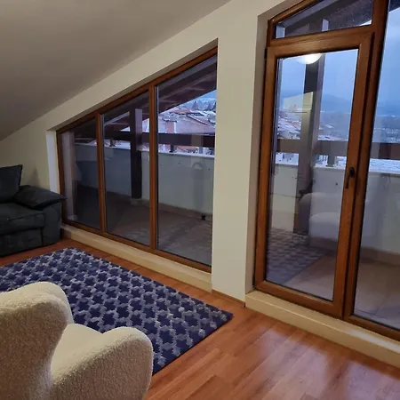 Belvedere Private 1-bedroom With Balcony 公寓 班斯科
